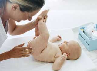 Опрелости у новорожденных: чем лечить
