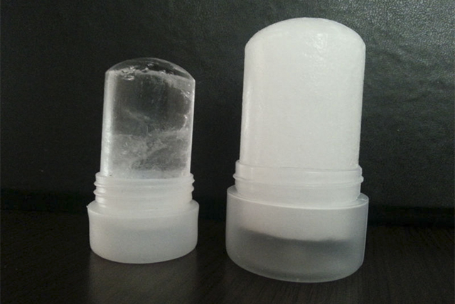 Кристаллический каменный дезодорант: польза и вред в отзывах