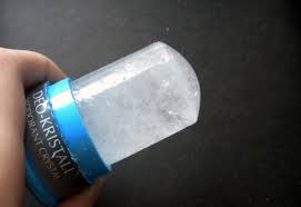 Кристаллический каменный дезодорант: польза и вред в отзывах